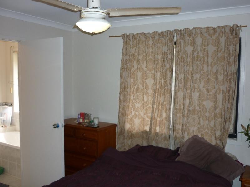 153 Torquay Cresent, Tingalpa QLD 4173