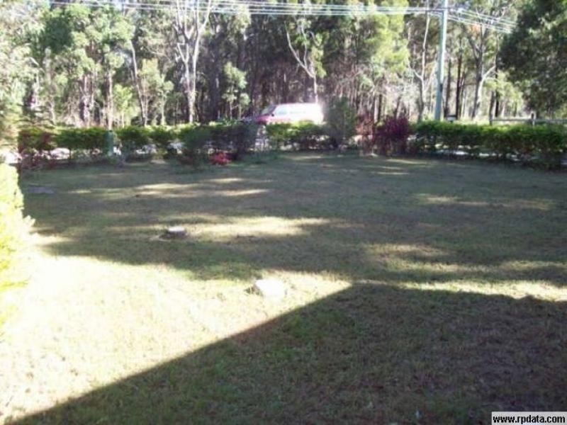 26 Alexander Street, Macleay Island QLD 4184