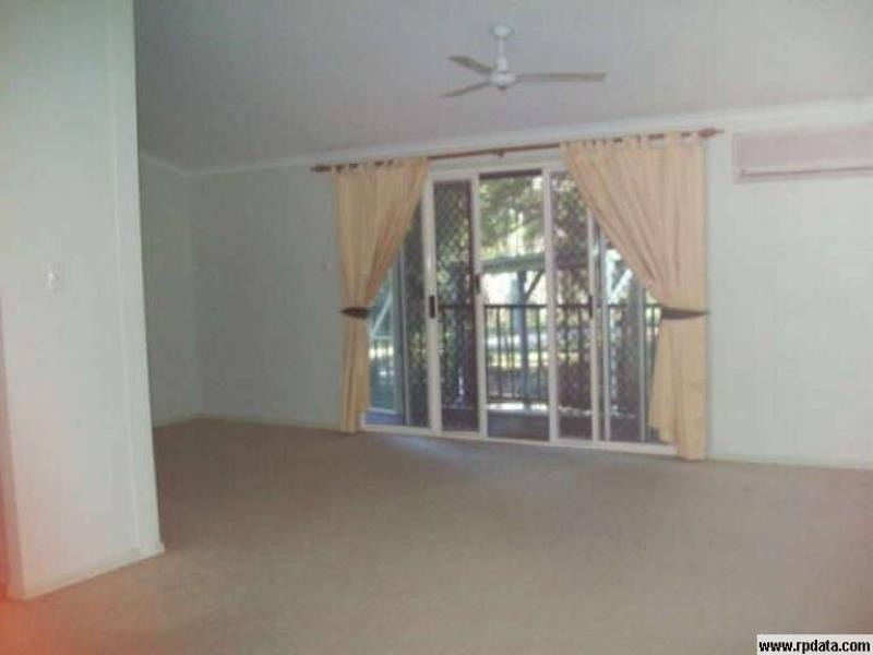 26 Alexander Street, Macleay Island QLD 4184