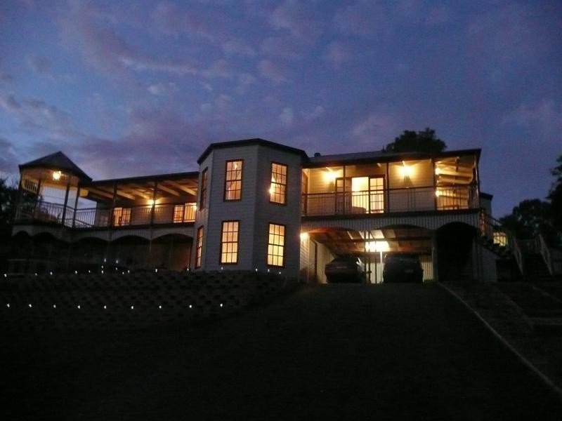2 Boundary Road, Tivoli QLD 4305