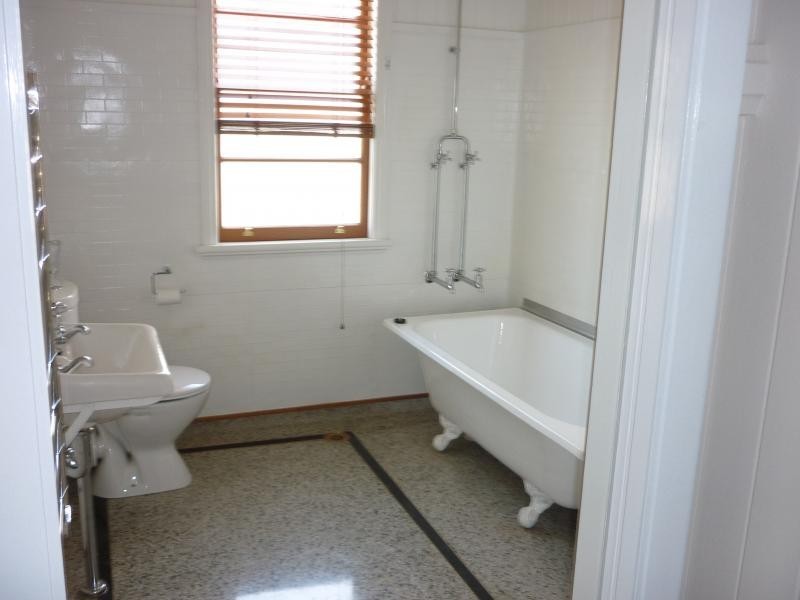 39 Mountjoy Terrace, Wynnum QLD 4178