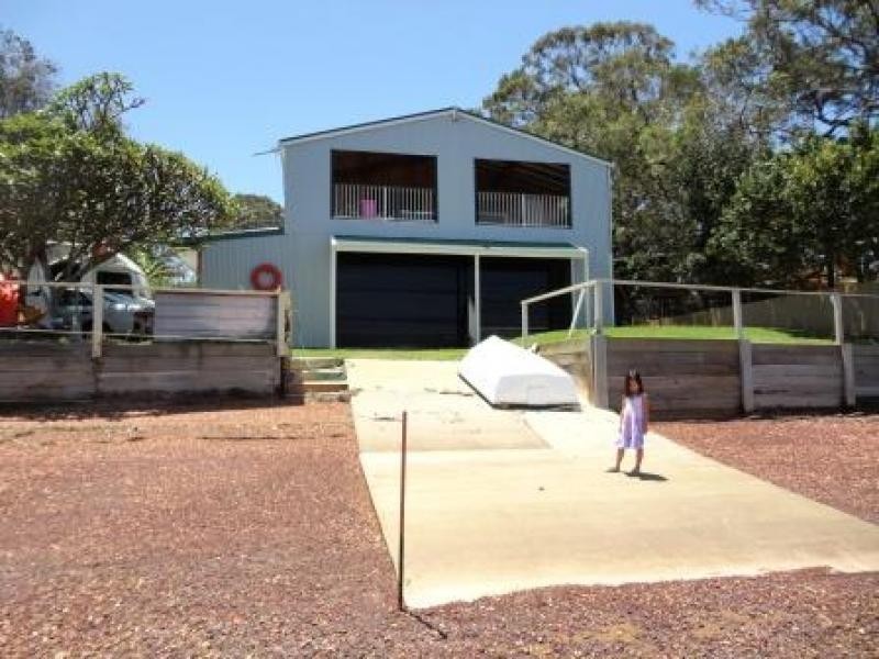 3 Milton Street, Russell Island QLD 4184