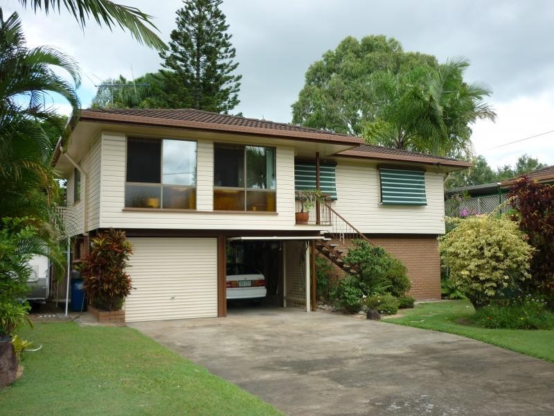 4  Boambillee Street, Thorneside QLD 4158