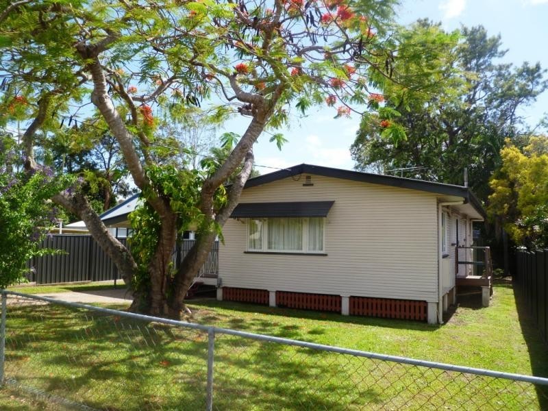 268 Whites Road, Lota QLD 4179