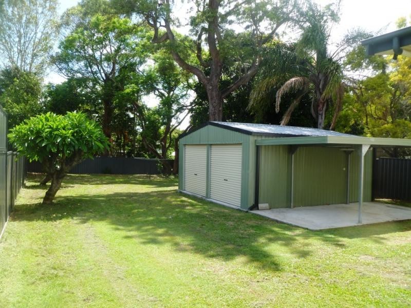 268 Whites Road, Lota QLD 4179