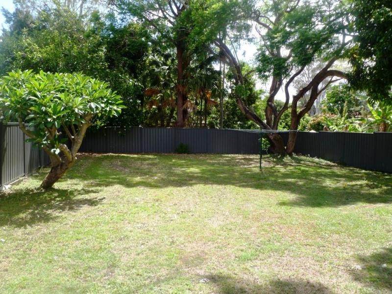 268 Whites Road, Lota QLD 4179