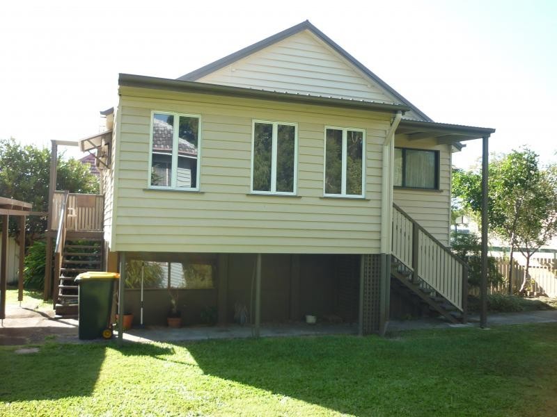 7 Violet Street, Wynnum QLD 4178