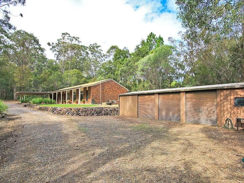 98 Avalon Road, Sheldon QLD 4157