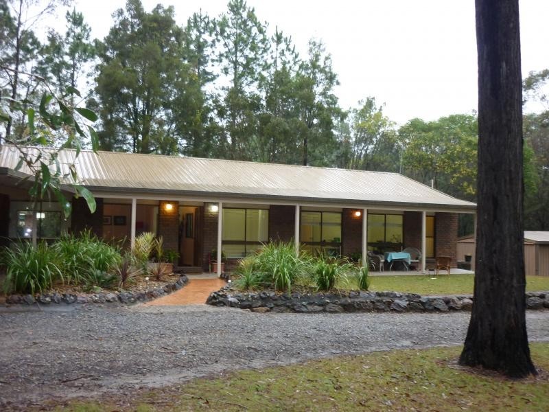 98 Avalon Road, Sheldon QLD 4157