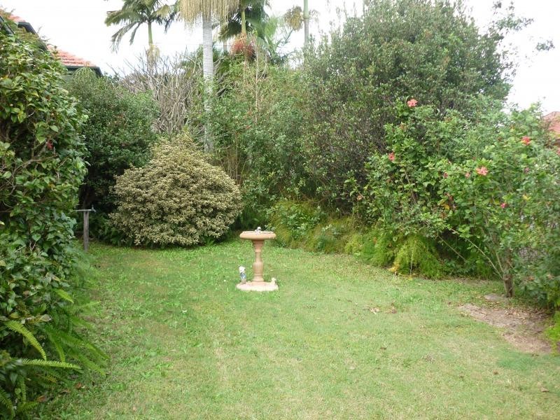 11 Hannam Street, Wynnum QLD 4178