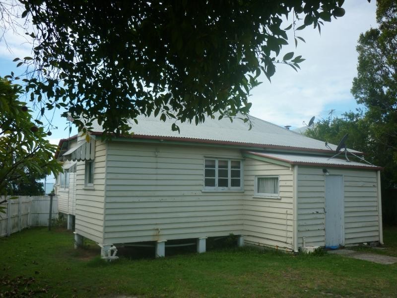 1 Melville Terrace, Wynnum QLD 4178