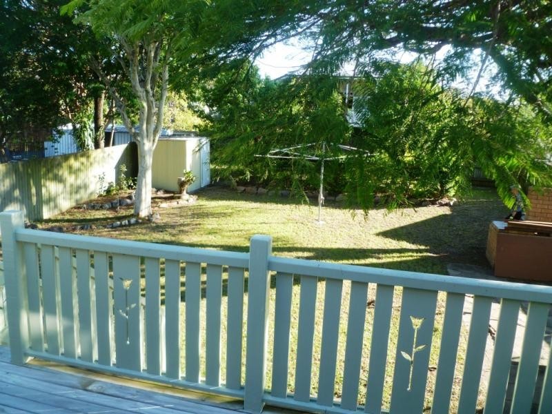 3 Melville Terrace, Wynnum QLD 4178