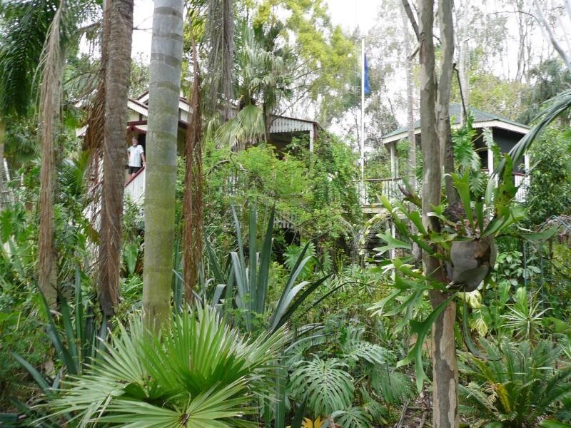 96 Ermelo Road, Belmont QLD 4153