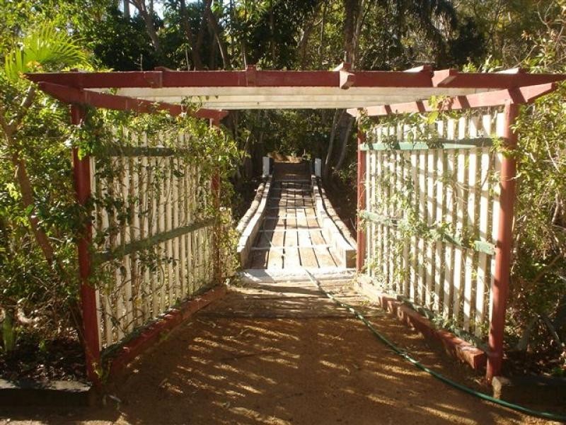 96 Ermelo Road, Belmont QLD 4153