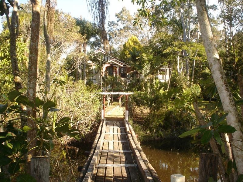 96 Ermelo Road, Belmont QLD 4153