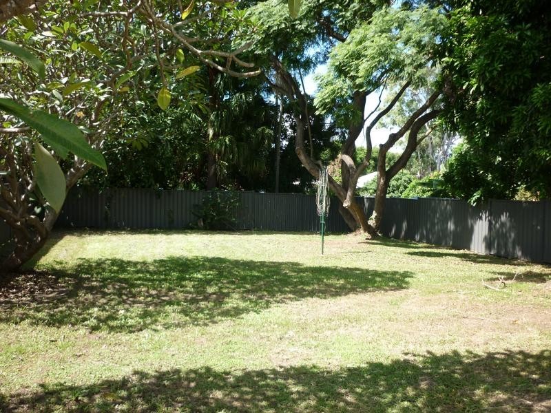 268 Whites Road, Lota QLD 4179