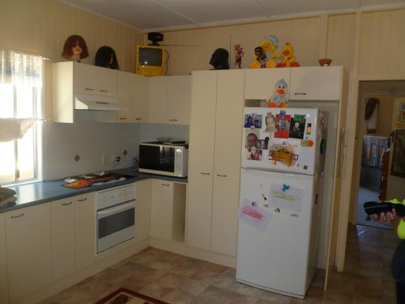 23 Roseberry Parade, Wynnum QLD 4178