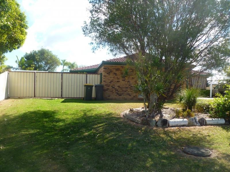 5 Macleay Cres, Tingalpa QLD 4173