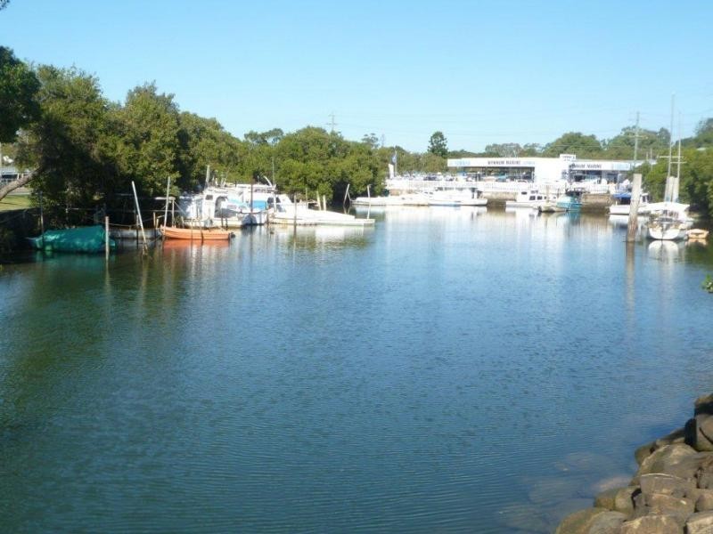 51 Wilde Street, Wynnum QLD 4178