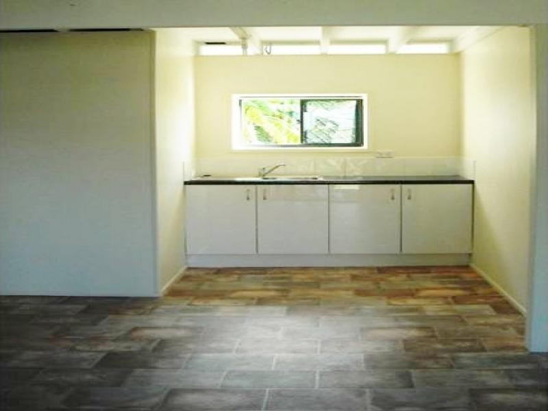 19 Pine Drive, Woodridge QLD 4114