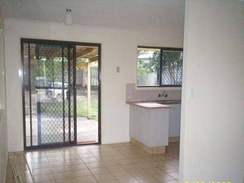 7 Breynia Street, Kingston QLD 4114