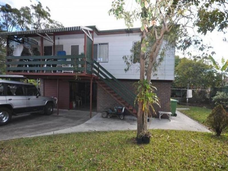 21 Pine Drive, Woodridge QLD 4114