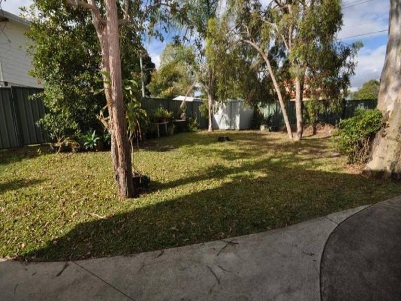 21 Pine Drive, Woodridge QLD 4114
