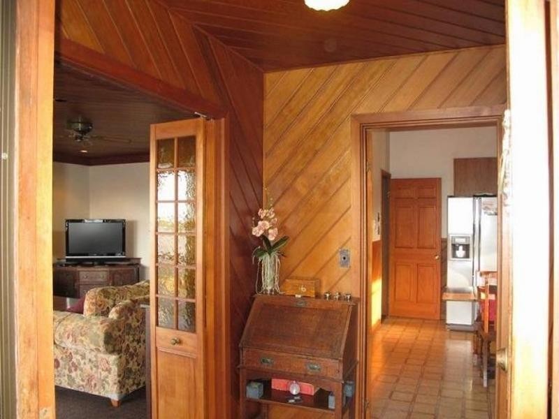 16 Taylor Street, Balmoral QLD 4171