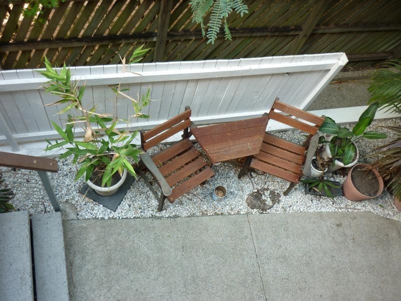 2/143 Melville Terrace, Manly QLD 4179