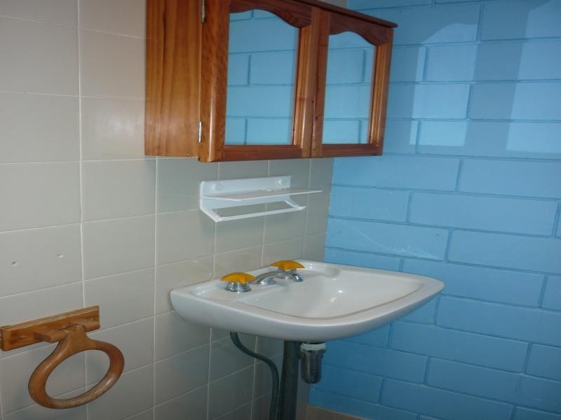 2/143 Melville Terrace, Manly QLD 4179