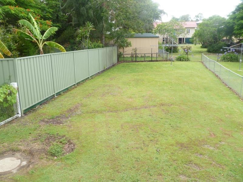 4 Empire Avenue, Manly West QLD 4179