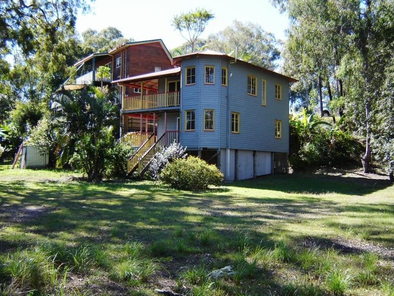 42-44 Charles Terrace, Macleay Island QLD 4184