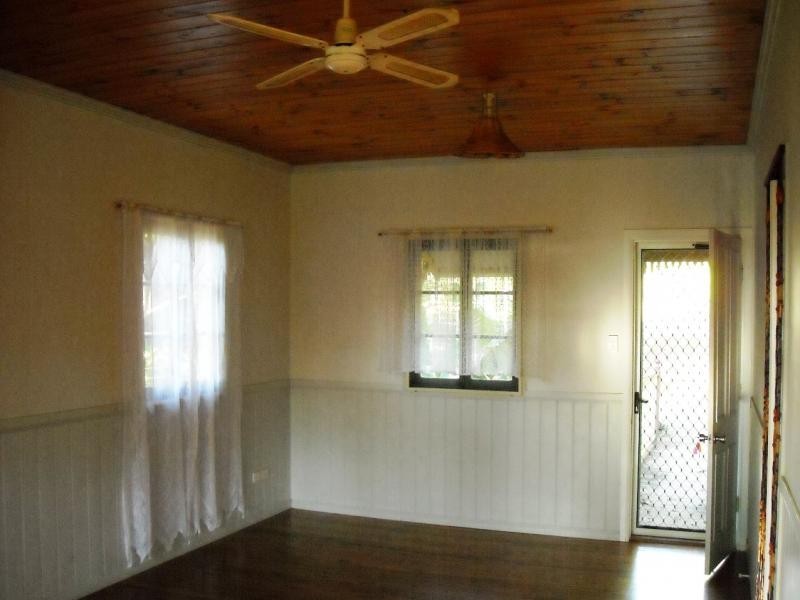 42-44 Charles Terrace, Macleay Island QLD 4184