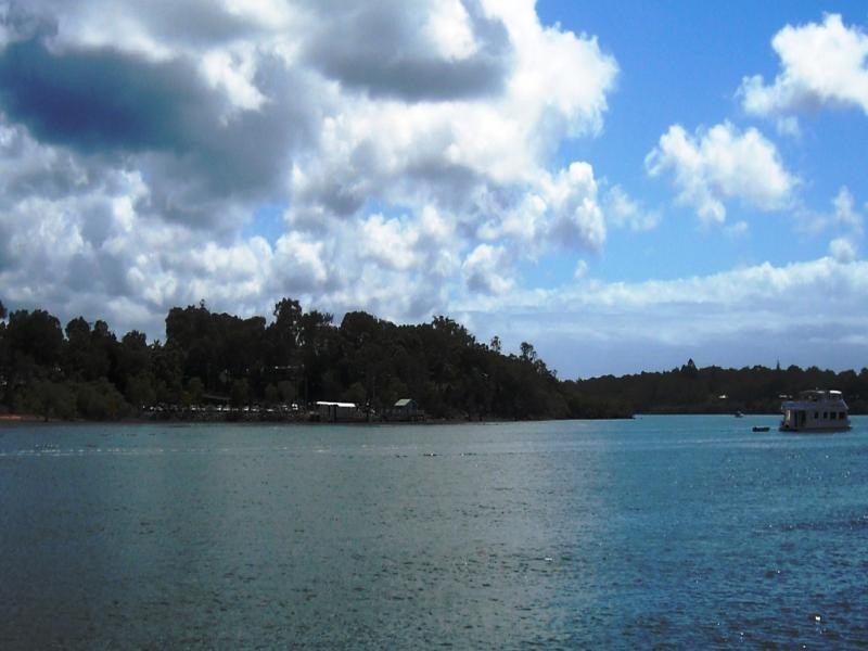 42-44 Charles Terrace, Macleay Island QLD 4184