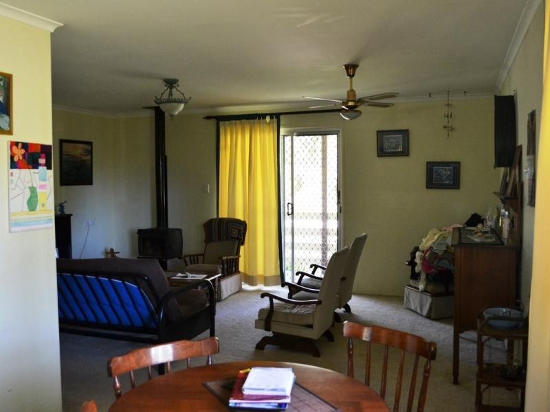 82-84 Charles Terrace, Macleay Island QLD 4184