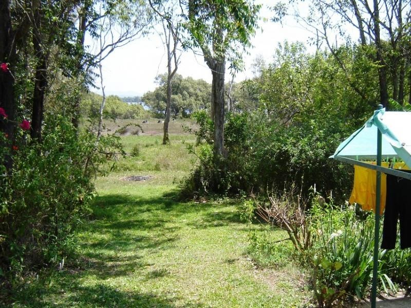 82-84 Charles Terrace, Macleay Island QLD 4184