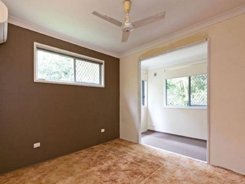 329 Redland Bay Road, Capalaba QLD 4157