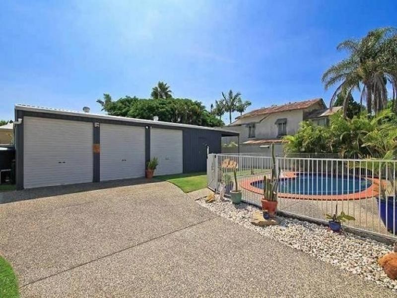 42 Emsworth Street, Wynnum QLD 4178