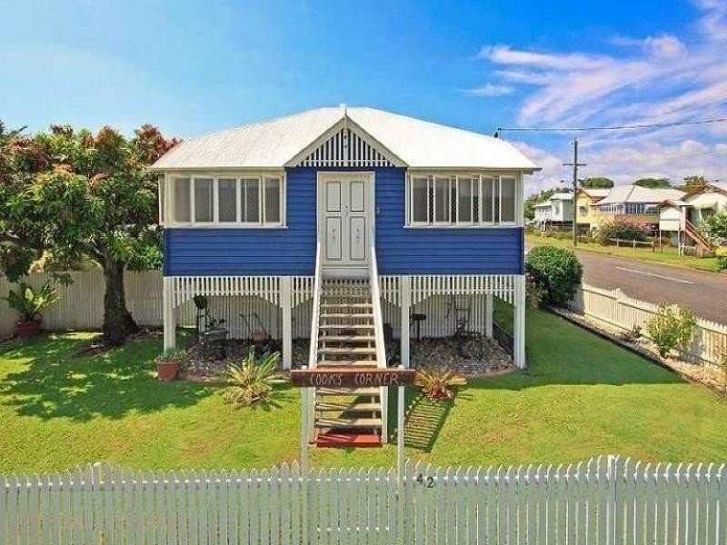 42 Emsworth Street, Wynnum QLD 4178