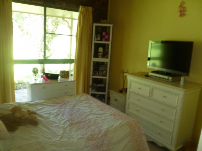 71-81 Lagoon View Road, Redland Bay QLD 4165