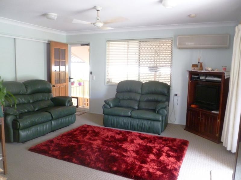 2 Ford Court, Carindale QLD 4152