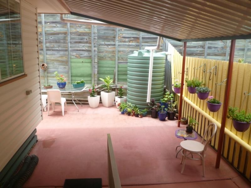 2 Ford Court, Carindale QLD 4152