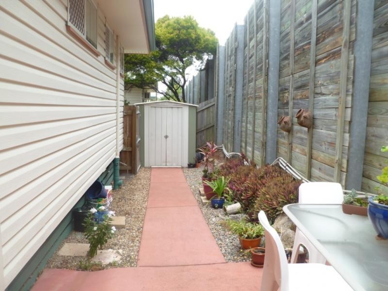 2 Ford Court, Carindale QLD 4152