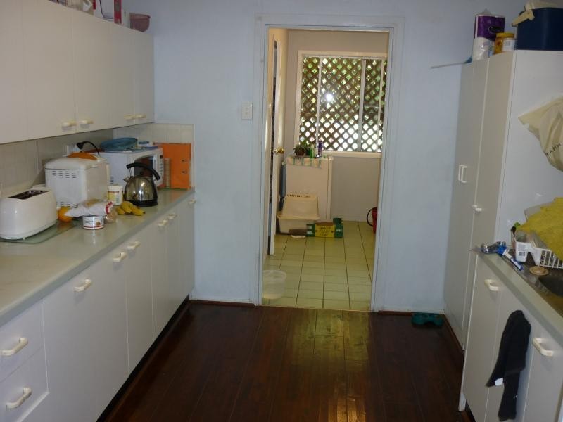 261 Kianawah Road, Wynnum West QLD 4178