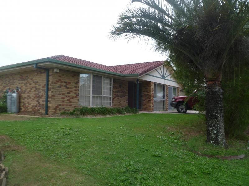 77 School Road, Wynnum West QLD 4178