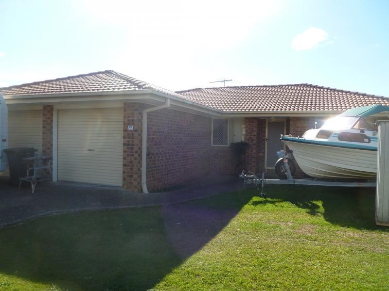 19 Marty Street, Wynnum West QLD 4178