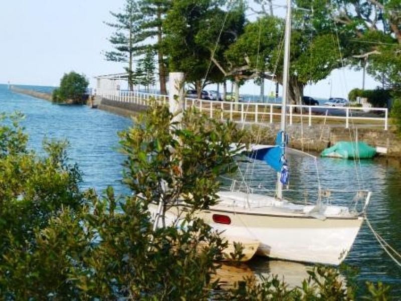 15 Fox Street, Wynnum QLD 4178