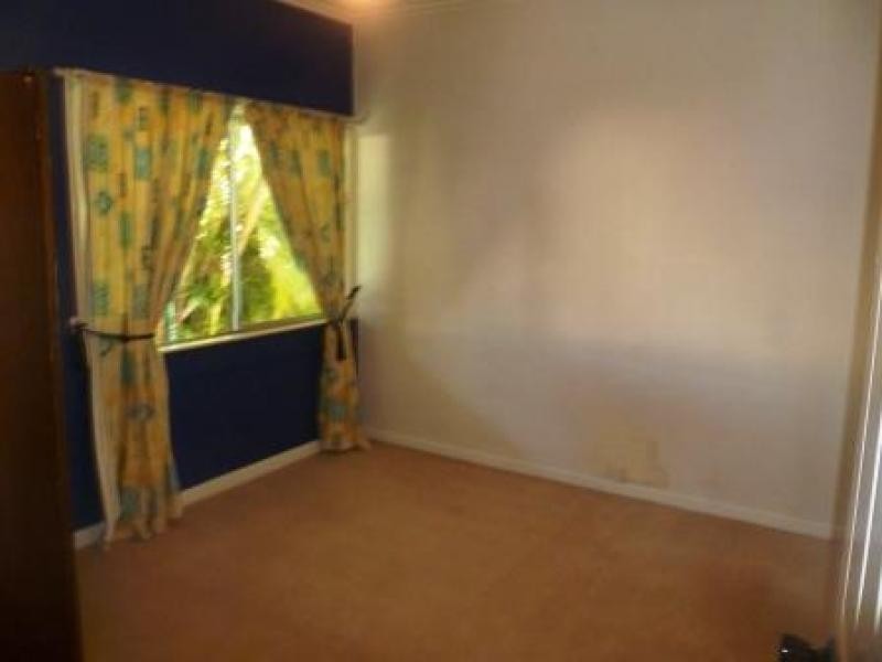 59  Hindes Street, Lota QLD 4179