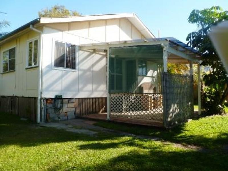 59  Hindes Street, Lota QLD 4179