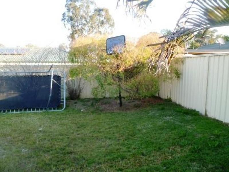 4  Calliope Street, Eagleby QLD 4207